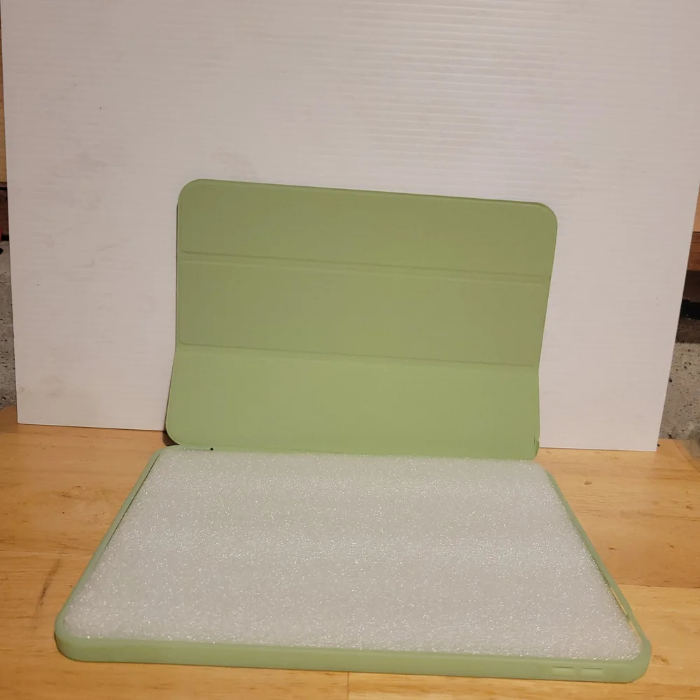 Green Tablet Case For IP 10 Generation 10.9